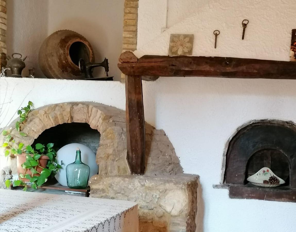 Maset Del Garraf Guest House Olesa de Bonesvalls Luaran gambar